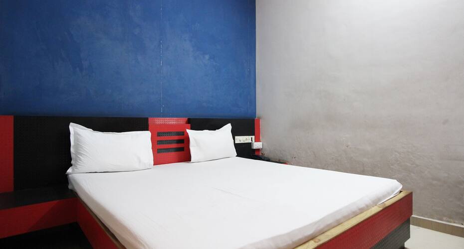 Hotel Khushboo, Ahmedabad 5